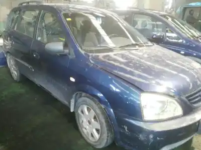 Veicolo di demolizione kia carens 2.0 crdi lx monovolumen dell'anno 2003 alimentato d4ea