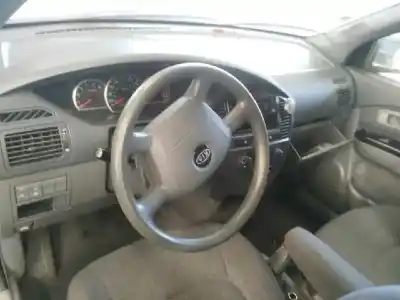 Veículo de Sucata kia carens 2.0 crdi lx monovolumen do ano 2004 alimentado d4ea