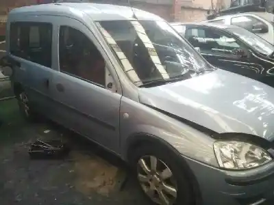 Veículo de Sucata opel combo familiar do ano 2003 alimentado z17dth