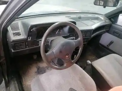 Veículo de Sucata opel kadett e 1.6 do ano 1991 alimentado 16sv