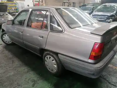 Veículo de Sucata opel kadett e 1.6 do ano 1991 alimentado 16sv