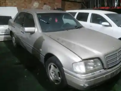 Vehicul casat mercedes                                           clase c (bm 202) berlina                                                                                                                                                                                                                                   111.920                                                                                                                                                                                                                                                    al anului 1996 alimentat 111920