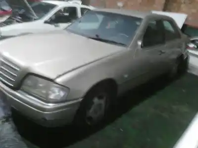 Vehicul casat mercedes                                           clase c (bm 202) berlina                                                                                                                                                                                                                                   111.920                                                                                                                                                                                                                                                    al anului 1996 alimentat 111920