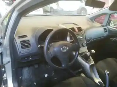 Veículo de Sucata toyota auris (_e15_) 1.4 d-4d (nde150_) do ano 2009 alimentado 1ndtv