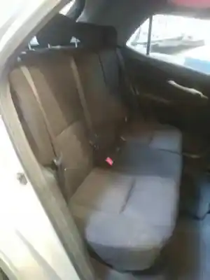 Veículo de Sucata toyota auris (_e15_) 1.4 d-4d (nde150_) do ano 2009 alimentado 1ndtv