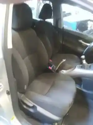 Veículo de Sucata toyota auris (_e15_) 1.4 d-4d (nde150_) do ano 2009 alimentado 1ndtv