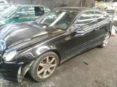 Hurda Aracı mercedes                                           clase c (w203) sportcoupe                                                                                                                                                                                                                                  111951                                                                                                                                                                                                                                                     yılın 2001 güçlü 111951