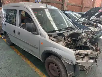 Veículo de Sucata opel combo familiar do ano 2003 alimentado y17dt