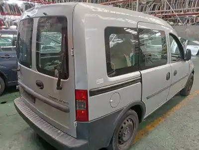 Veículo de Sucata opel combo familiar do ano 2003 alimentado y17dt
