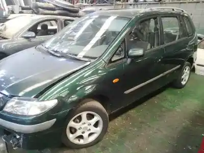 Sloopvoertuig mazda premacy (cp) 2.0 turbodiesel van het jaar 2000 aangedreven rf