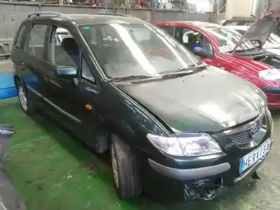 Sloopvoertuig mazda premacy (cp) 2.0 turbodiesel van het jaar 2000 aangedreven rf