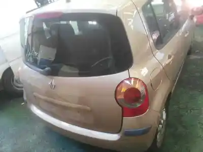 Veicolo di demolizione renault modus 1.5 dci diesel dell'anno 2005 alimentato k9k750