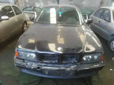 Veículo de Sucata BMW SERIE 7 (E38) 725tds do ano 1998 alimentado 256T1