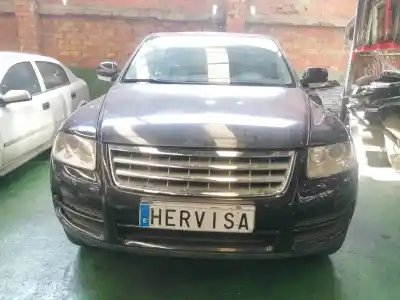 Vehicul casat VOLKSWAGEN TOUAREG (7LA) TDI R5 al anului 2006 alimentat BAC