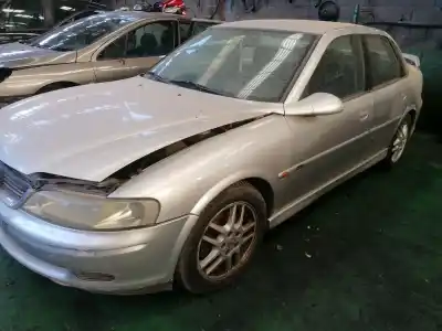 Vehicul casat opel                                               vectra b berlina                                                                                                                                                                                                                                           cd                                                                                                                                                                                                                                                         al anului 1999 alimentat 