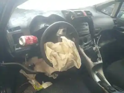 Scrapping Vehicle toyota auris (_e15_) 1.4 d-4d (nde150_) of the year 2010 powered 1ndtv