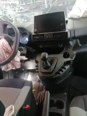 Scrapping Vehicle citroen berlingo (er_, ec_) 1.2 puretech 110 of the year 2019 powered hn05