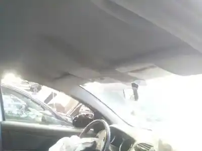 Veicolo di demolizione fiat bravo ii (198_) 1.4 (198axa1b) dell'anno 2011 alimentato 192b2000