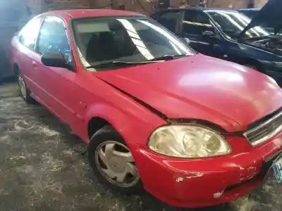 Veicolo di demolizione honda civic coupe (ej6/8) 1.6 sr (ej8) dell'anno 1997 alimentato d16y8