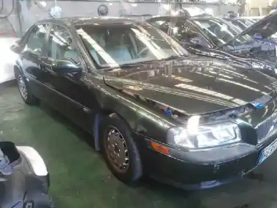 Vehicul casat volvo s80 berlina 2.9 al anului 1998 alimentat b6304s3