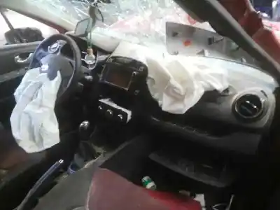 Veículo de Sucata renault clio iv expression do ano 2012 alimentado k9k608