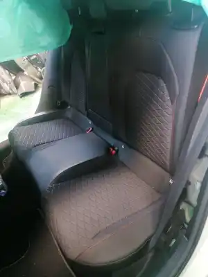 Vehicul casat seat leon (kl1) fr al anului 2020 alimentat dttc