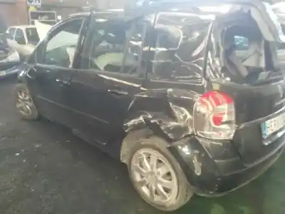 Veículo de Sucata renault grand modus evolution do ano 2011 alimentado k9k750