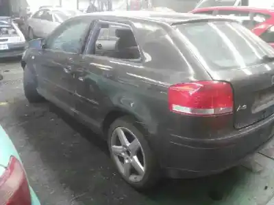 Vehicul casat audi a3 (8p) 2.0 tdi ambiente al anului 2003 alimentat bkd