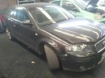 Vehicul casat audi a3 (8p) 2.0 tdi ambiente al anului 2003 alimentat bkd