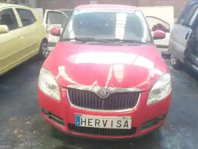 Veicolo di demolizione SKODA FABIA (5J2 ) Young dell'anno 2009 alimentato CHFA