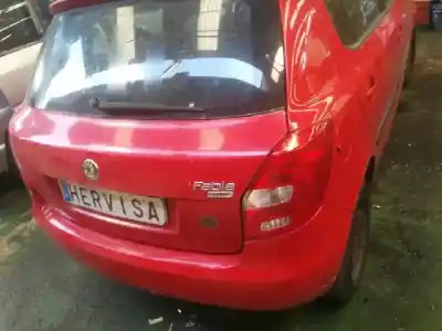 Veicolo di demolizione skoda fabia (5j2 ) young dell'anno 2009 alimentato chfa