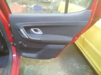 Veicolo di demolizione skoda fabia (5j2 ) young dell'anno 2009 alimentato chfa