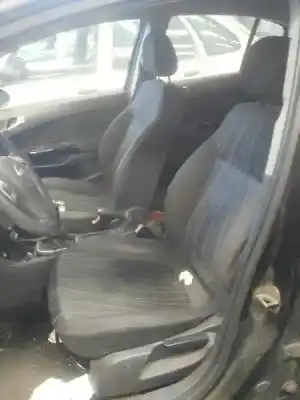 Veículo de Sucata opel corsa d 1.3 16v cdti do ano 2007 alimentado z13dtj