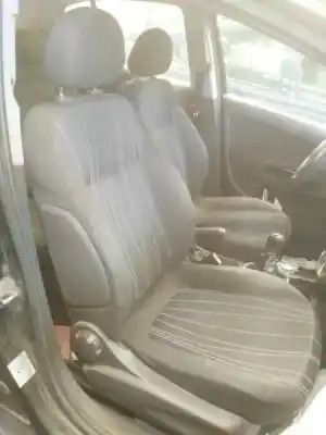 Veículo de Sucata opel corsa d 1.3 16v cdti do ano 2007 alimentado z13dtj