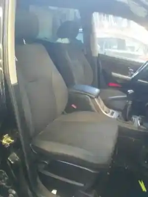 Здавання транспортного засобу ssangyong rexton 2.9 turbodiesel cat року 2005 потужний om662