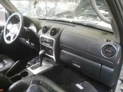 Scrapping Vehicle jeep cherokee (kj) 2.8 crd sport of the year 2005 powered 