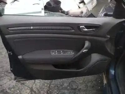 Veículo de Sucata renault megane iv berlina 5p intens do ano 2016 alimentado h5f404