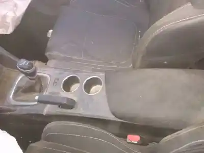 Veículo de Sucata renault megane iv berlina 5p intens do ano 2016 alimentado h5f404