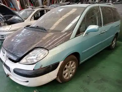 Sloopvoertuig citroen c8 2.0 hdi fap cat van het jaar 2002 aangedreven rht