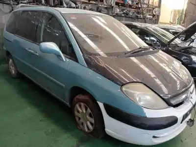 Sloopvoertuig citroen c8 2.0 hdi fap cat van het jaar 2002 aangedreven rht