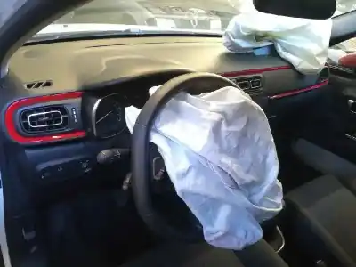 Veículo de Sucata citroen c3 elle do ano 2018 alimentado hmz