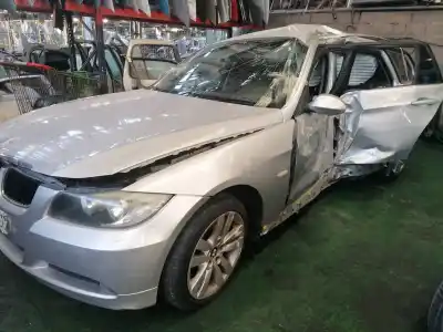 Veículo de Sucata bmw serie 3 touring (e91) 320d do ano 2007 alimentado n47d20a
