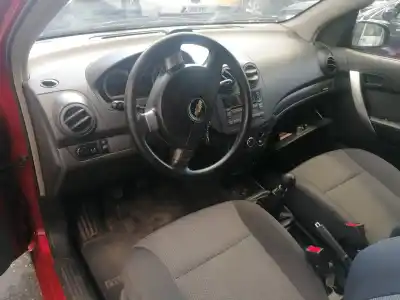 Veículo de Sucata chevrolet aveo ls do ano 2010 alimentado 