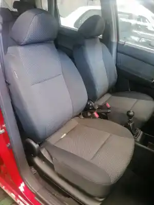 Veículo de Sucata chevrolet aveo ls do ano 2010 alimentado 