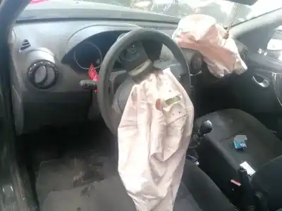 Veículo de Sucata dacia duster 1.6 16v cat do ano 2011 alimentado k4m606