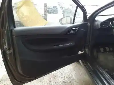 Veicolo di demolizione citroen ds3 techno style dell'anno 2013 alimentato 9h06