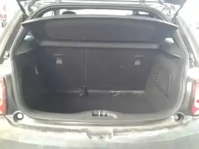 Veicolo di demolizione citroen ds3 techno style dell'anno 2013 alimentato 9h06