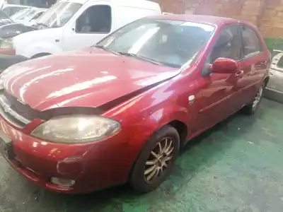 Veículo de Sucata chevrolet lacetti cdx do ano 2006 alimentado f16d3