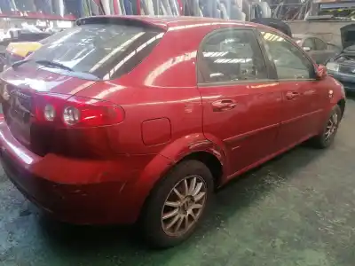 Veículo de Sucata chevrolet lacetti cdx do ano 2006 alimentado f16d3