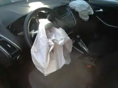 Veículo de Sucata ford focus lim. (cb8) 1.0 ecoboost cat do ano 2012 alimentado m1da